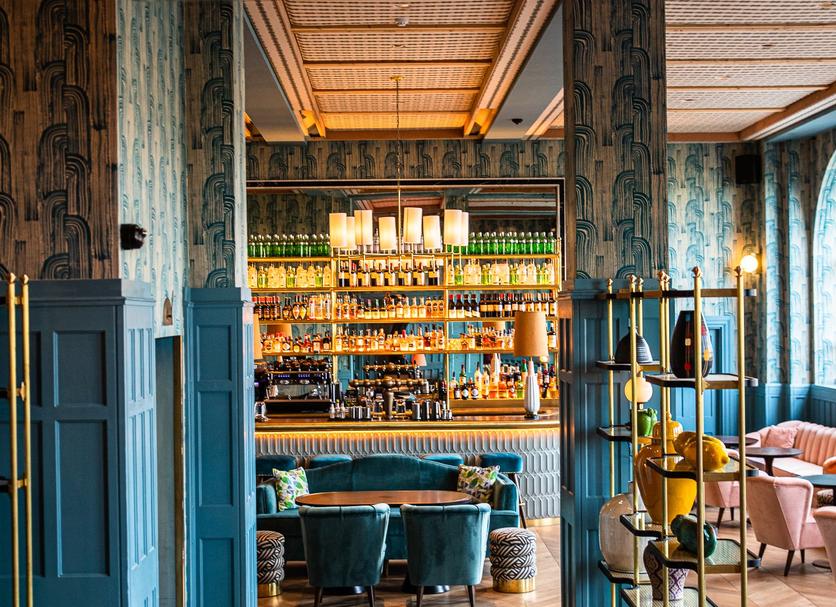 Bar Photo